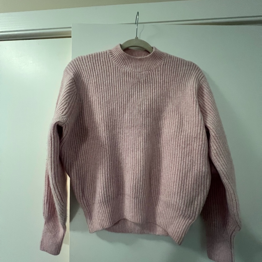 Pink Ribbed Women's Sweater